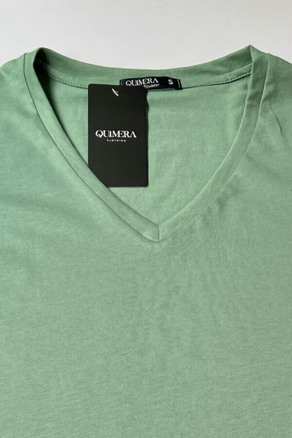 Camiseta Cuello V Karol Jungla