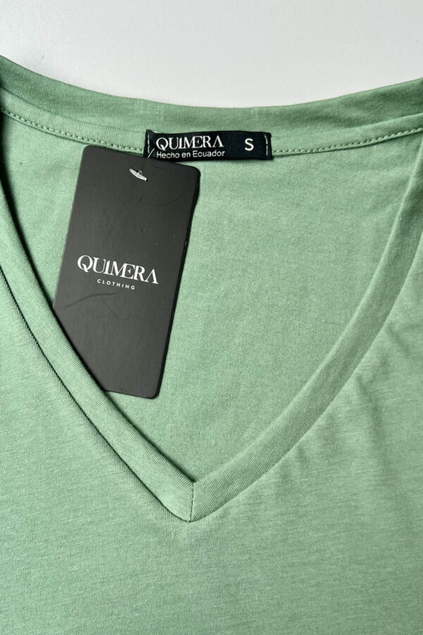 Camiseta Cuello V Karol Laurel